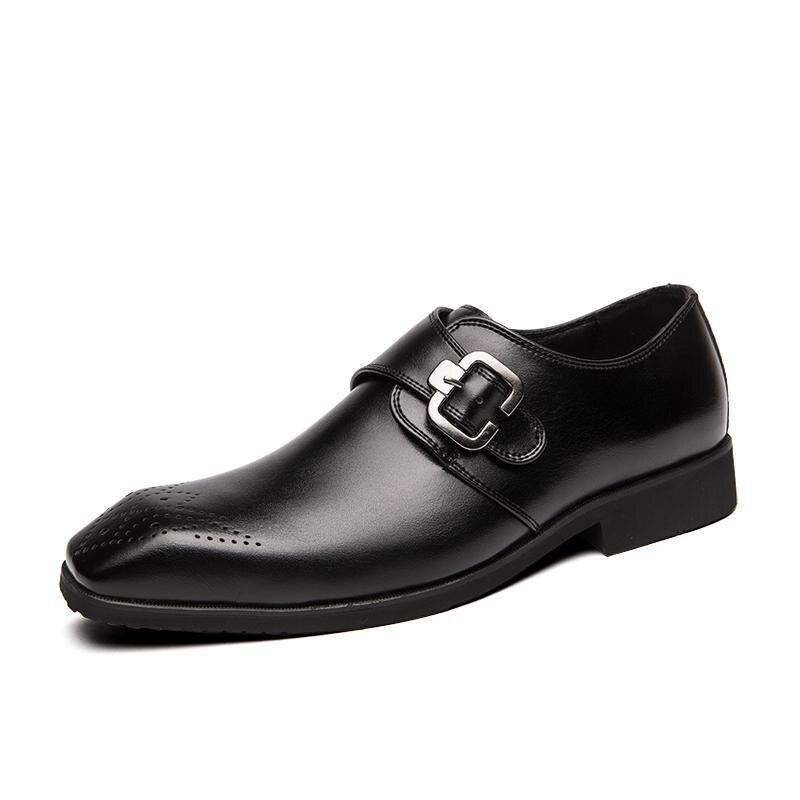 2020 New Business Pointed Flat Shoes Men Designer Formal Dress Carved Leather Shoes Men's Loafers Festival Party Wedding Shoes - Surprise store