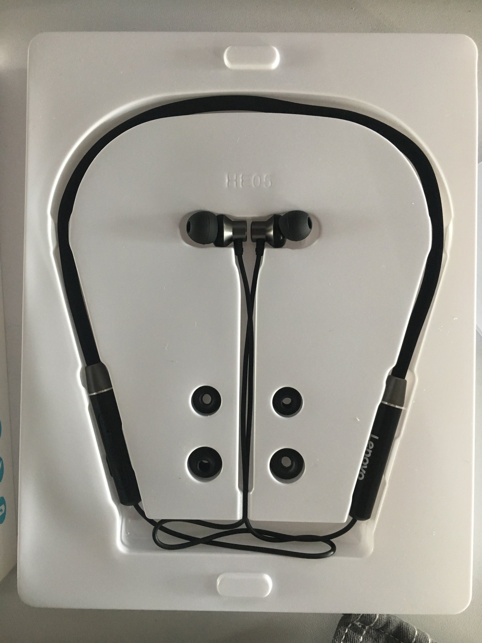 Lenovo Wireless Bluetooth Earphone Headphones Magnetic Sports