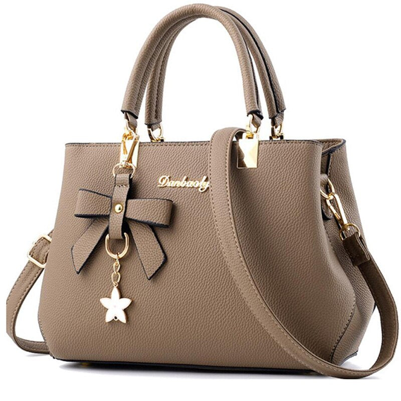 Valenkuci Plum Bow Sweet Messenger Crossbody Bag High Quality New Elegant Shoulder Bag Women Designer Luxury Handbag Women Bags