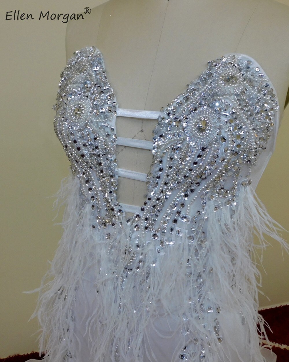 White Sexy Sweetheart Mermaid Wedding Dresses African Black Girls Luxury Crystals Beads Feathers Organza Bridal Gowns Women