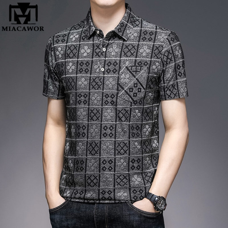 New Polo Shirts Men Plaid Print Summer Short Sleeve Tee shirt Homme Slim Fit Casual Travel Beach Camisa Polos T1043