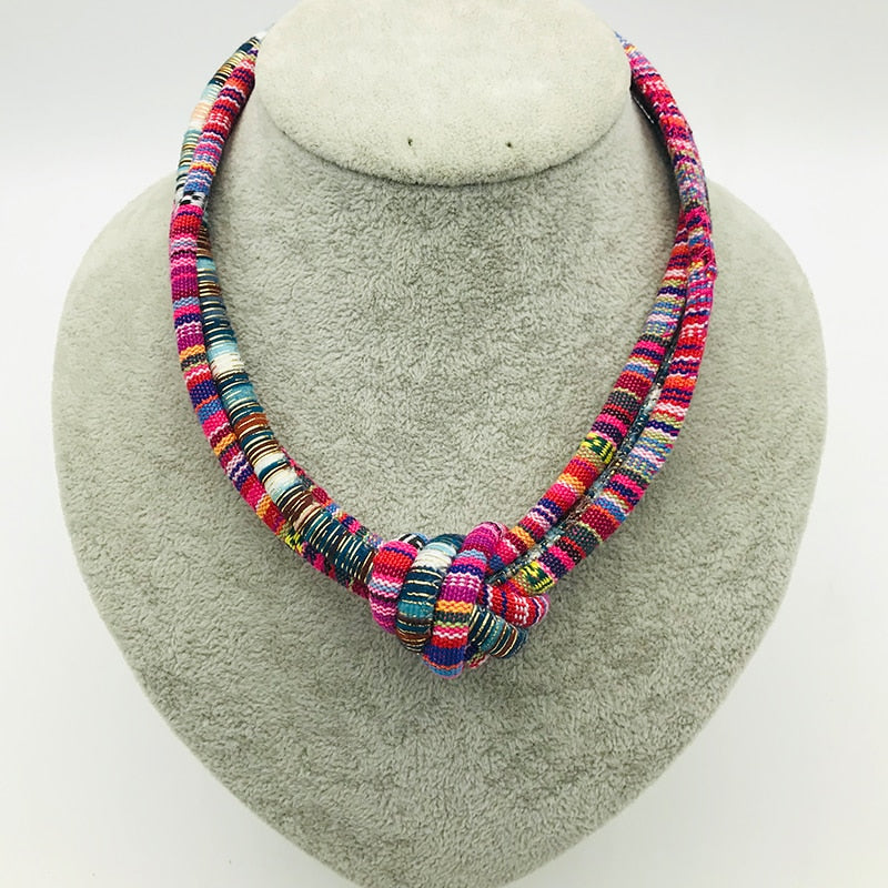 Dandie Hot-Selling Braided Knot Design Short Necklace Ethnic Characteristic Earrings Ladies Fashion Jewelry Chic Style