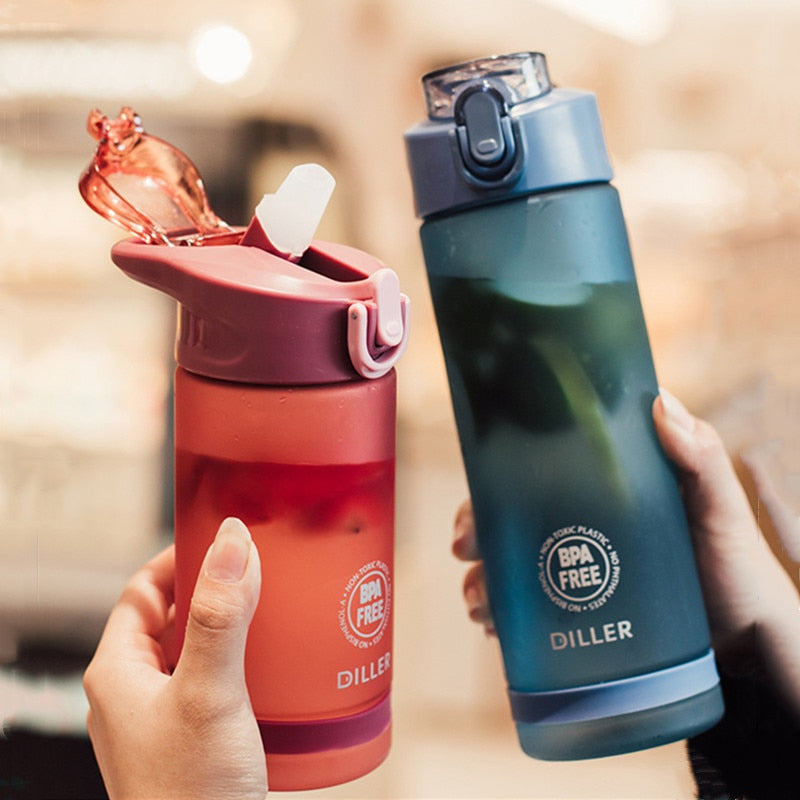 850ml/550ml Portable Tritan Material Water Bottle With Straw Outdoor Sport Fitness Drinking Bottles Sports Shaker Plastic Bottle