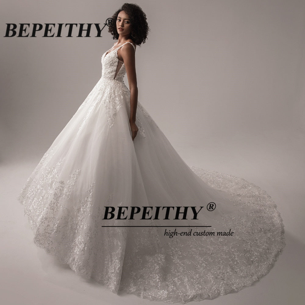 BEPEITHY Deep V Neck Lace Wedding Dress 2021 Ball Gown Bridal Court Train Sleeveless Women Indian Ivory Wedding Bouquet Gown New