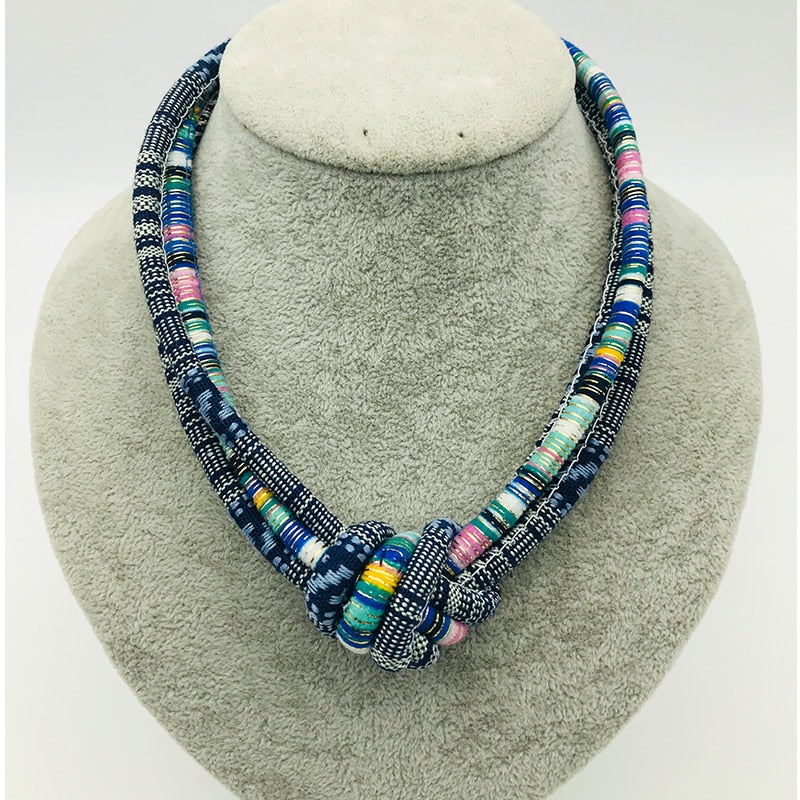 Dandie Hot-Selling Braided Knot Design Short Necklace Ethnic Characteristic Earrings Ladies Fashion Jewelry Chic Style