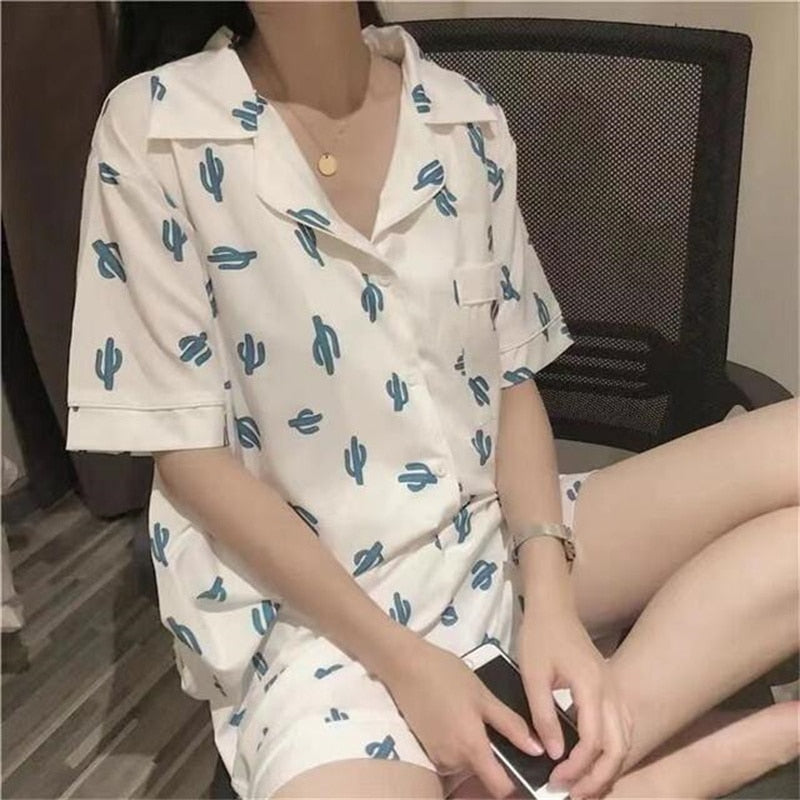 Summer Girl Sweet And Cute V-Neck Short-Sleeved Shorts Thin Suit Comfortable Silk Women's Home Service 2Piece Set Female Pajamas