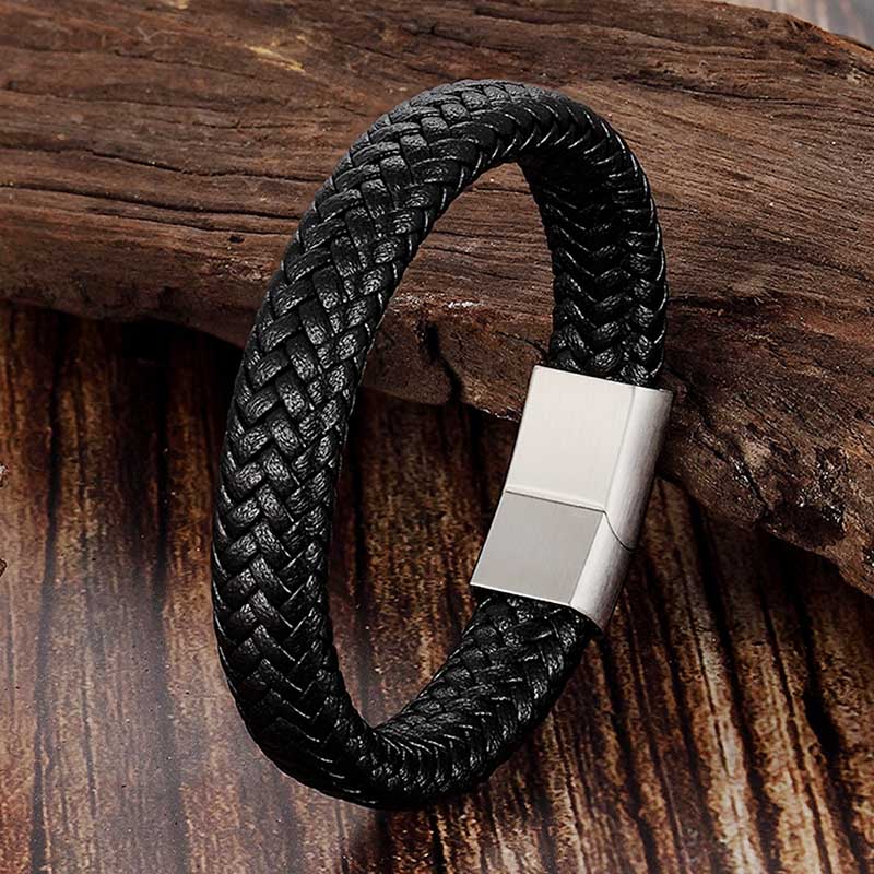 Trendy Men Jewelry Red Braided Leather Rope Bracelet Black Magnetic Buckle Bracelets Punk Men Wrist Band Pulsera Hombre