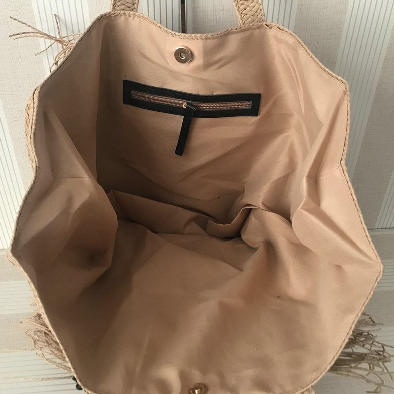 Tassel Straw Woven Tote bags for women Large Capacity Handmade Women Shoulder bag Summer Beach Straw Women's bag Big Handbag N