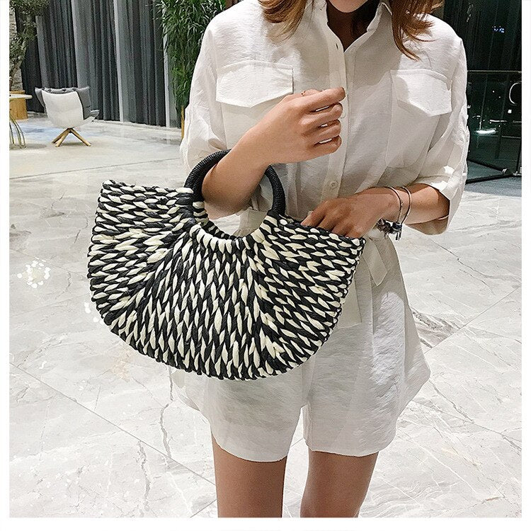 Women Handbag Summer Beach Bag Rattan Woven Handmade Knitted Straw Large Capacity Totes Leather Women's Shoulder Bag Bohemia New