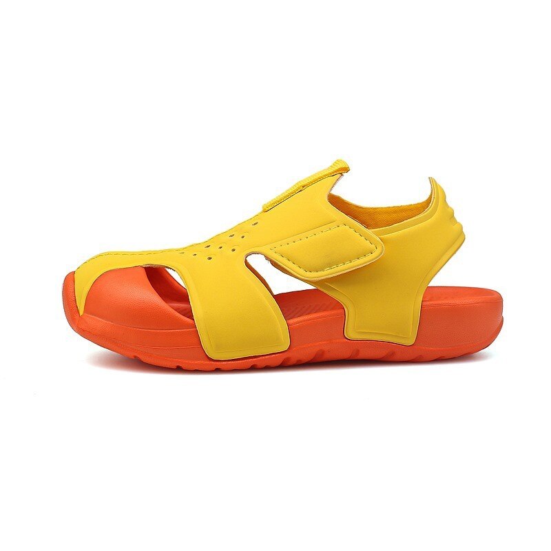 Children Sandals Summer Boys Girls Airplane Shoes Baotou Outdoor Beach Shoes Soft Sole Leather 2021 Fashion Kids Baby Sandals