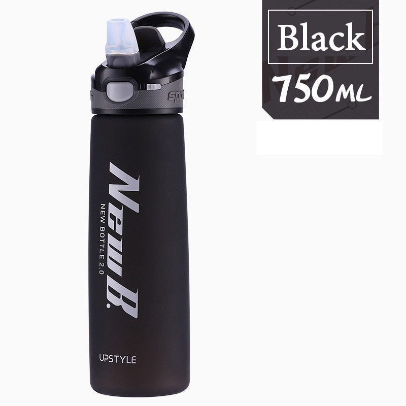 750/600ML Outdoor Travel Portable Drinkware Tritan Plastic Whey Protein Powder Sport Shaker Bottle For Water Bottles With Straw