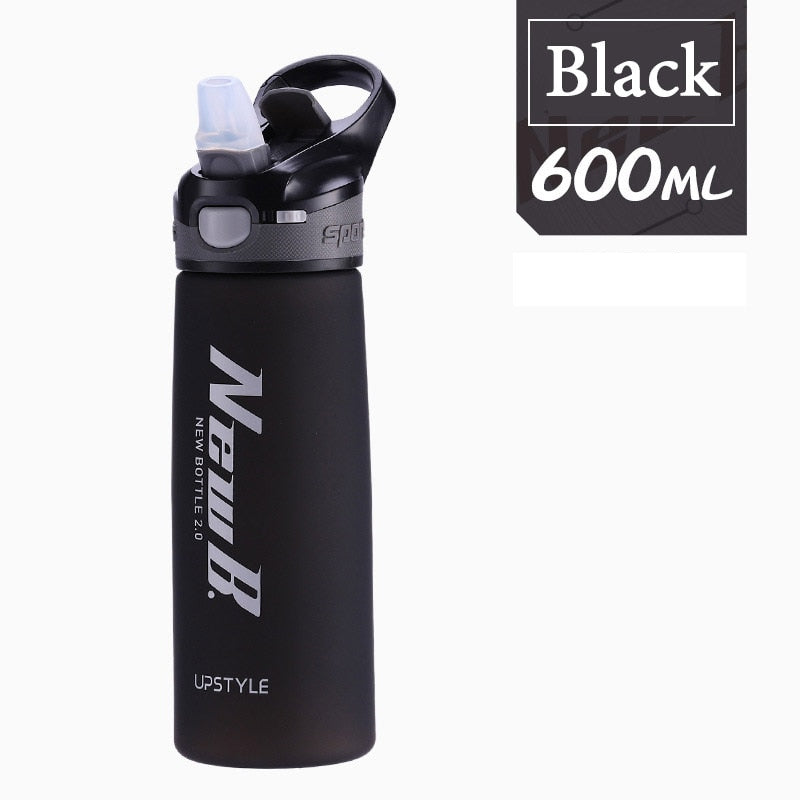 750/600ML Outdoor Travel Portable Drinkware Tritan Plastic Whey Protein Powder Sport Shaker Bottle For Water Bottles With Straw