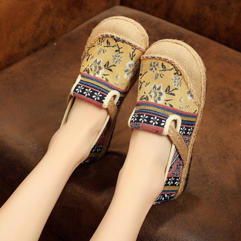 Veowalk Handmade Women Linen Cotton Slip-on Loafers Espadrilles Bohemian Embroidered Ladies Casual Flat Platform Sneakers Shoes