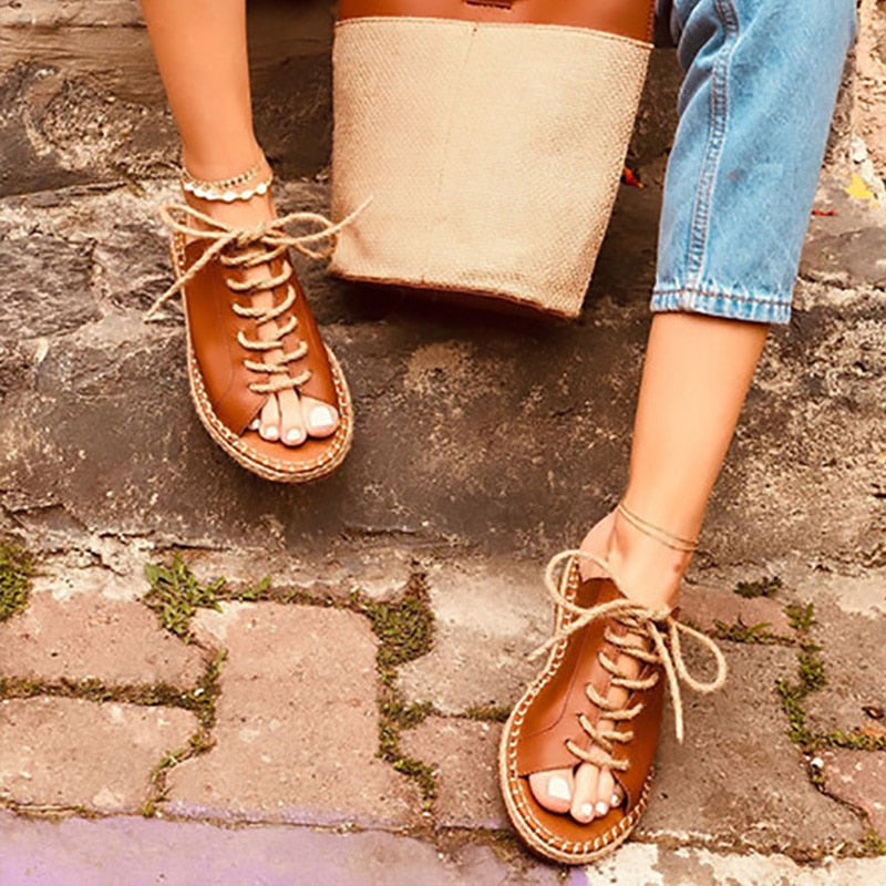 VTOTA Summer Platform Slippers Women Lace Up Leather Slides Sandals Shoes Outdoor Beach Slippers Open Toe Flip Flops Women Shoes