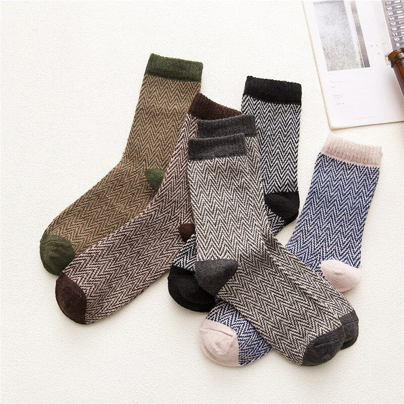 Winter new men's Harajuku retro thick warm high quality wool socks Fashion cotton thick line casual socks 5 pairs