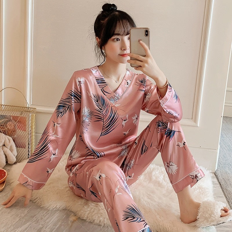 Silk Pajamas Women Cartoons Pajamas for Women Summer Nightwear Plus Size Pajama Two Piece Set Satin Silk Pyjamas Loungewear