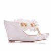 Crystal Queen Women Slippers Summer White Color Lace Flower Style Beaches Flip Flops Platform Sandals Open-toed Casual Shoes