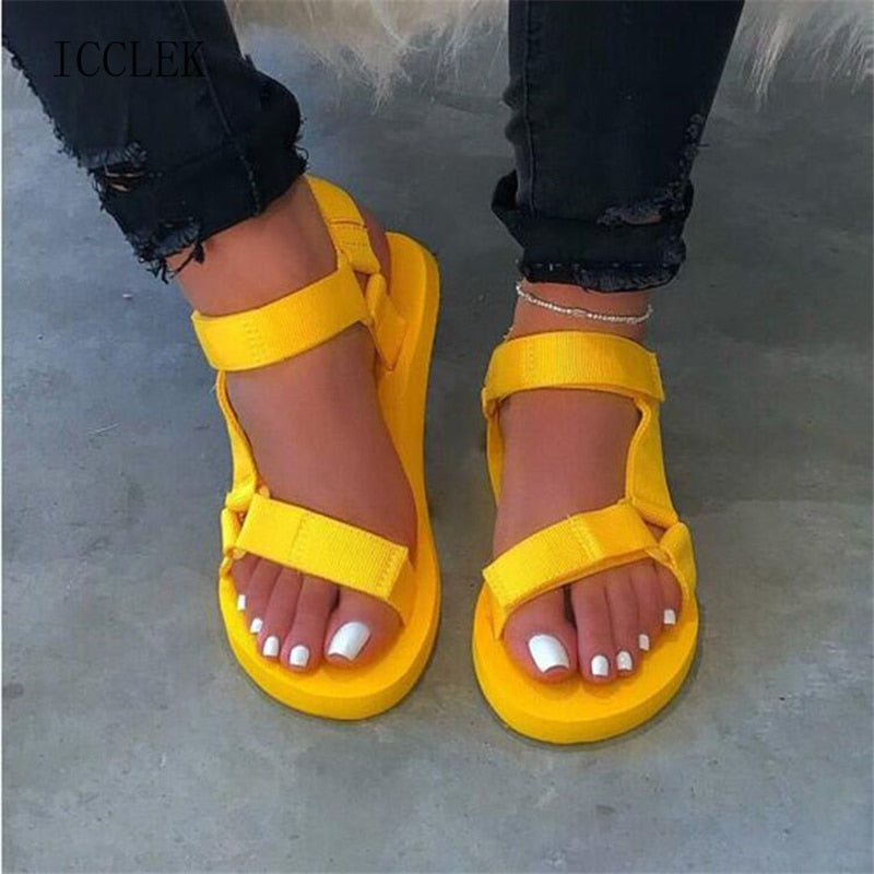 ICCLEK Ladies Outdoor Beach Slippers 2021 New Women Spring/Summer New Soft-Slip Non-Slip Sandals Foam Sole Durable Sandals