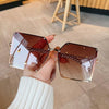 2020 New Fashion Super Large Gradient Sunglasses Ladies Retro Alloy Chain Frame Rivet Square Sunglasses Elegant Ladies Glasses - Surprise store
