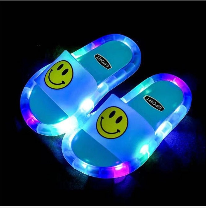 2021 Footwear Luminous Jelly Summer Children's LED Slipper Girls Slippers PVC Non-slip Duck Beach Sandals Kids Smiling Face Blue