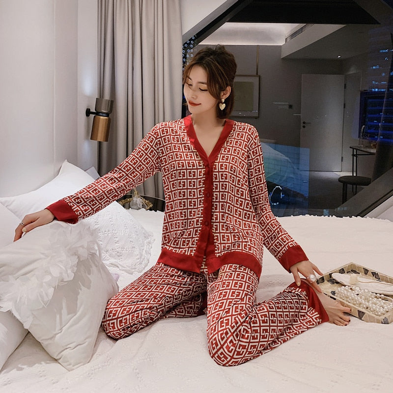 QSROCIO Women's Pajamas Set V Neck Design Luxury Cross Letter Print Sleepwear Silk Like Home Clothes XXL Large Size Nightwear