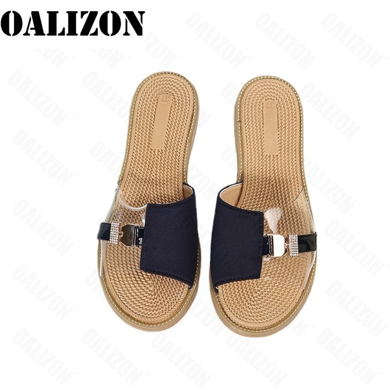 2022 New Sandals Shoes Flip Flops Shallow Open Toe Summer Fashion Women Outdoor Beach Beach Designer Dress Platform Female Shoes