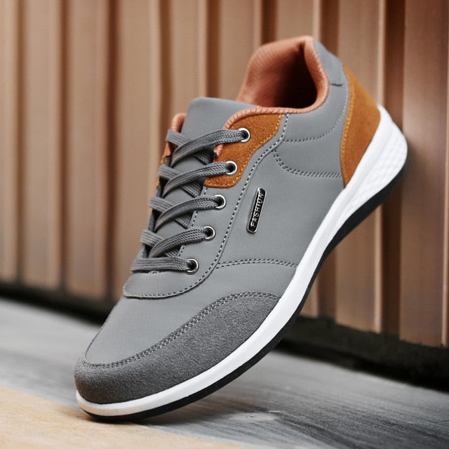Leather Men Shoes Luxury Brand England Trend Casual Shoes Men Sneakers Italian Breathable Leisure Male Footwear Chaussure Homme