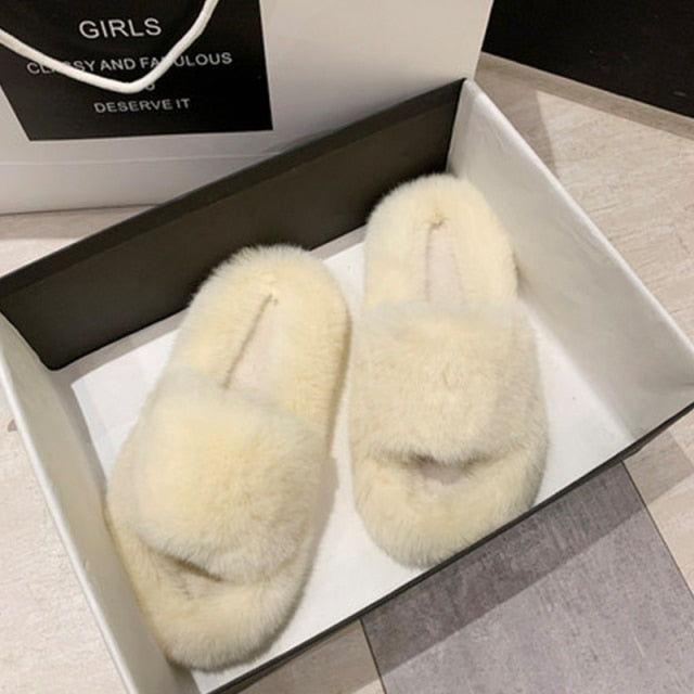 Women Faux Fur Slides Furry Fur Slippers Fluffy Flip Flops Slip on Flats Cute Ladies House Plush Slippers Home Cozy Warm Shoes