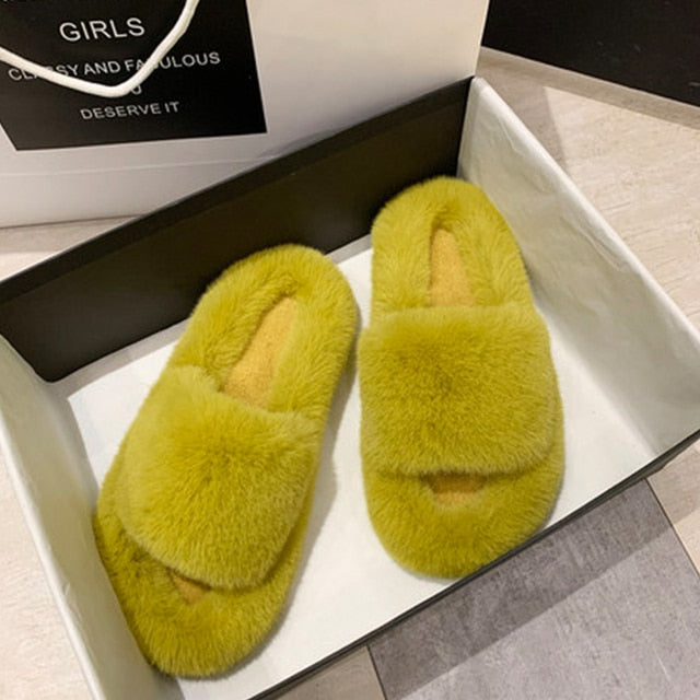 Women Faux Fur Slides Furry Fur Slippers Fluffy Flip Flops Slip on Flats Cute Ladies House Plush Slippers Home Cozy Warm Shoes