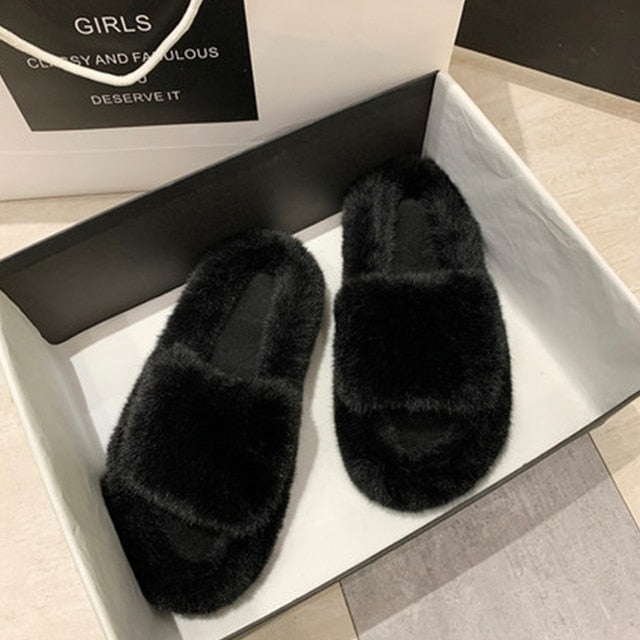 Women Faux Fur Slides Furry Fur Slippers Fluffy Flip Flops Slip on Flats Cute Ladies House Plush Slippers Home Cozy Warm Shoes