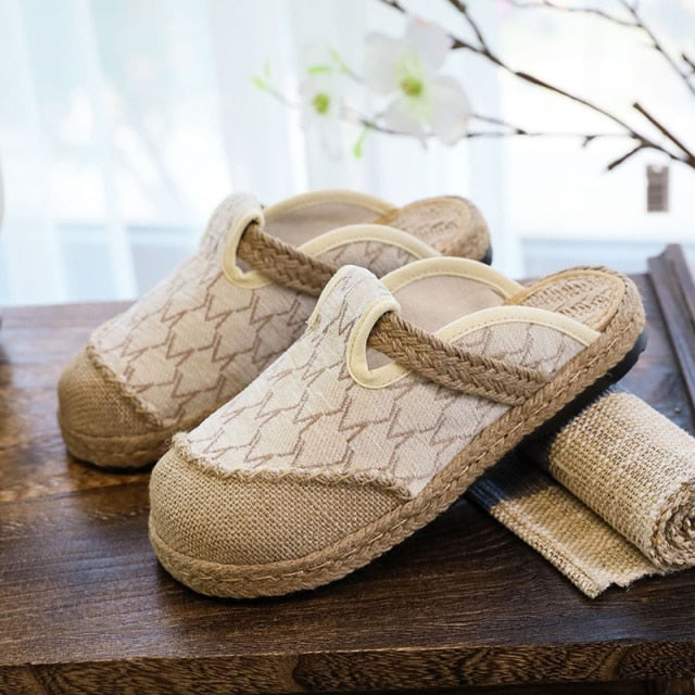 Veowalk Women Casual Linen Handmade Embroidery Mules Flat Slippers Retro Vegan Summer Ladies Canvas Comfortable Espadrille Shoes