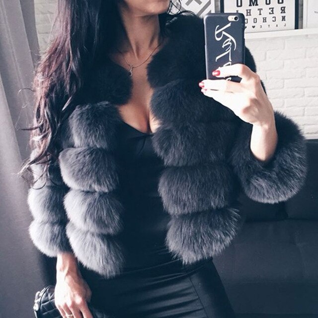 Wholesale Women's Imitation Fox Fur Coat Furry Luxury Faux Fur Coat New Winter Thick Warm Overcoat Fashion Outwear Drop Shipping