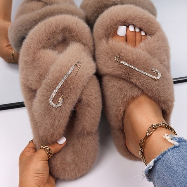 Plush Slippers Fur Slides Fashion Cross Band Flat Sandals Winter House Women Fur Slippers Ladies Indoor Fluffy Shoes 2021