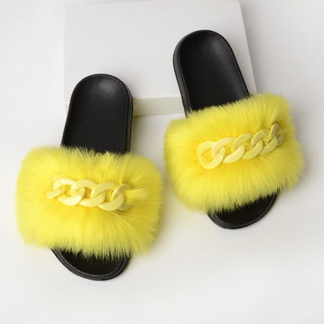Furry Faux Fur Slippers Fluffy Flip Flops Women Summer Fox Sandals Designer Chain Plush Raccoon Fur Slides Beach Home Flat Shoes