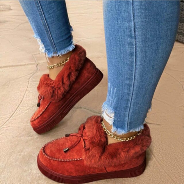 Leather Wool Winter Flat Shoes Woman Warm Snow Boots Ladies Fur Ankle Boots Plus Size Bee Fashion Moccasins Footwear new