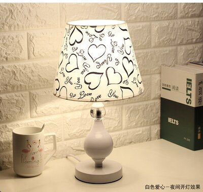 LED Crystal Bedroom Table Lamp Bedside Lamp Modern Living Room Table Light for The Bedroom Bed Decorative Indoor Lighting