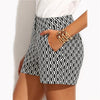 2021 New Fashion Woman Shorts Summer New Arrival Black And White Mid Waist Casual Pocket Straight Shorts Plaid Shorts